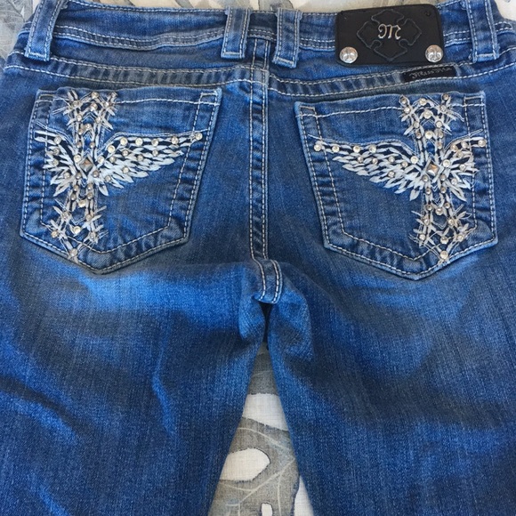 Miss Me medium wash bootcut jeans. - Picture 2 of 7